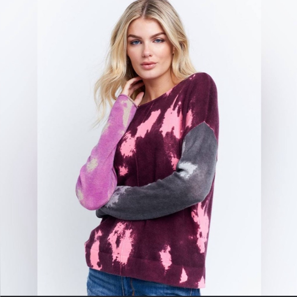 LISA TODD Cashmere Sweater NWT!!!